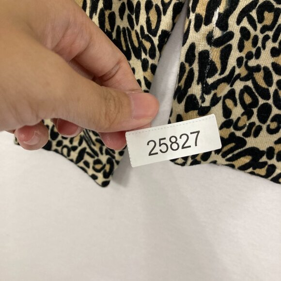 New PIERRI New York Large Leopard Beaded Stretch Knit Long Sleeve Sweater - Picture 8 of 8